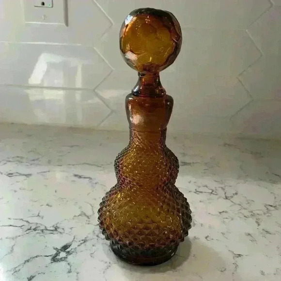 Amber  glass perfume bottle, 5”, Cork Style Top, Vintage, Made In TW - Picture 1 of 3
